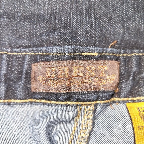 Crest Jeans Super High Waisted Button + Zip Women's Size 16 x 31" inseam - Picture 3 of 5